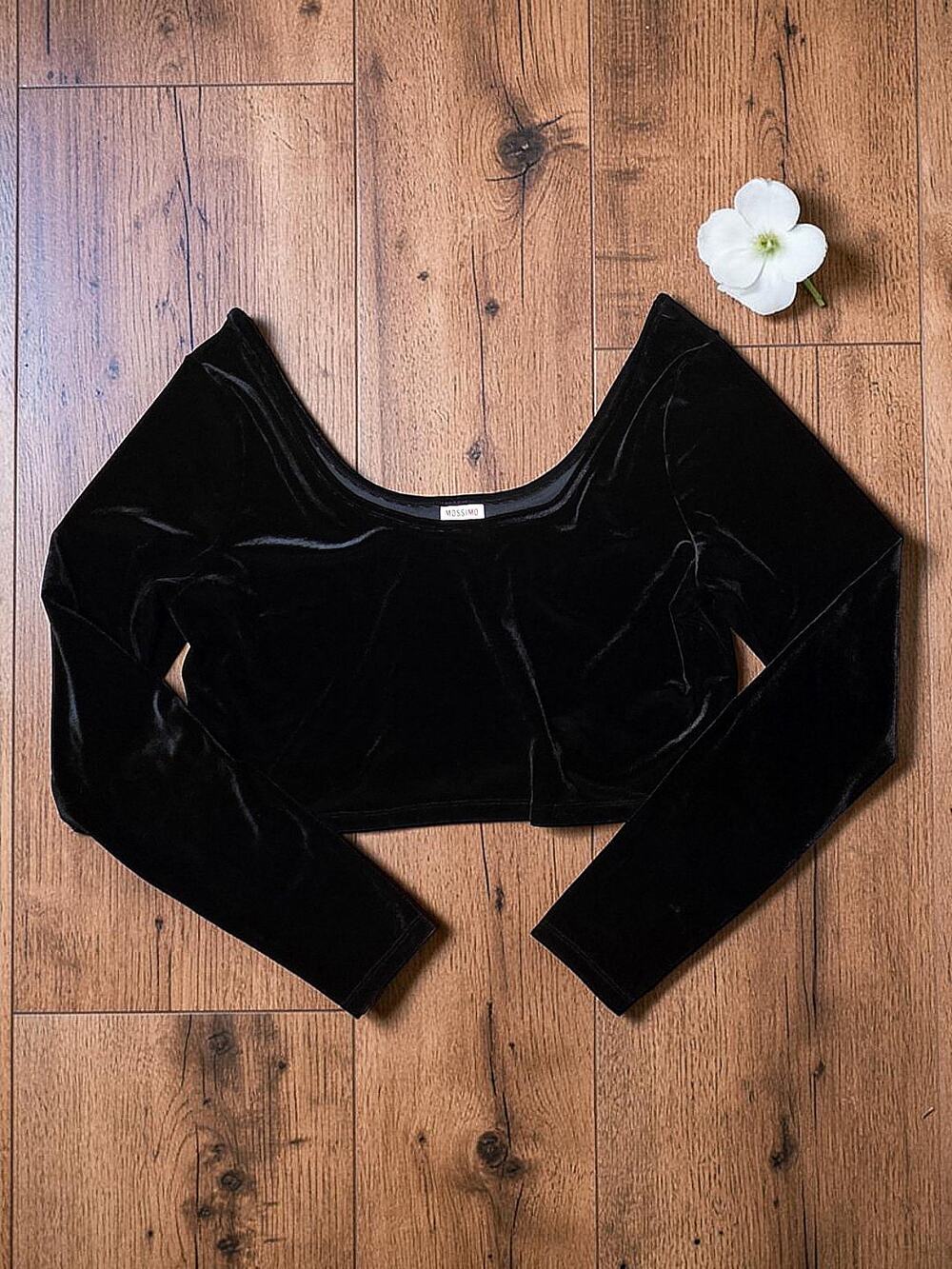 MOSSIMO Black Velvet Cropped Long Sleeve Top Shirt XXL